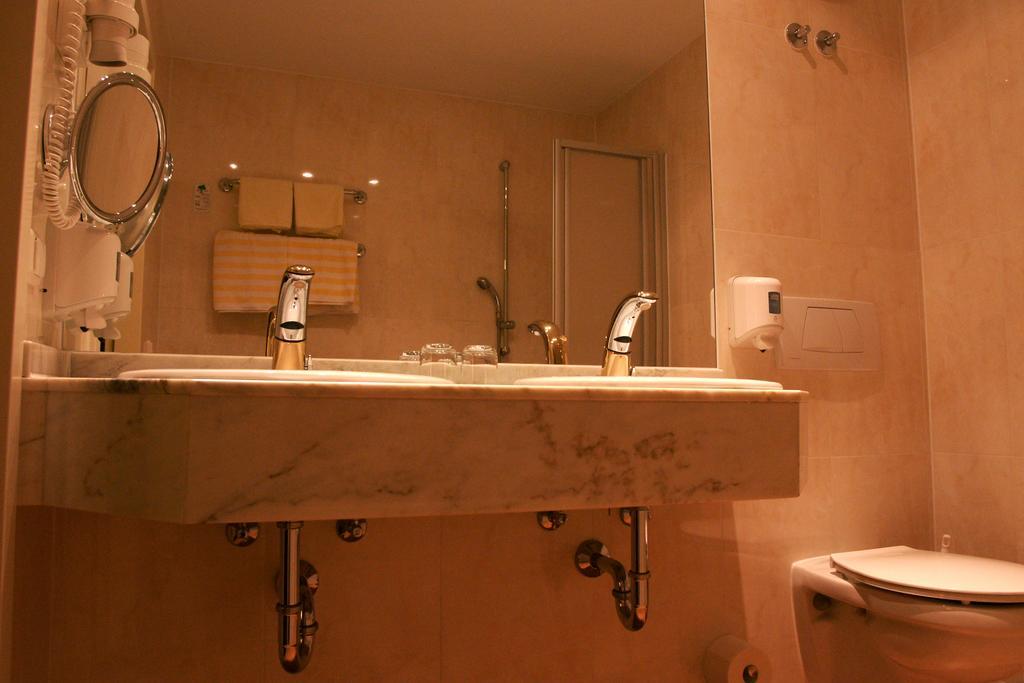 Landhotel Hallnberg Walpertskirchen Quarto foto